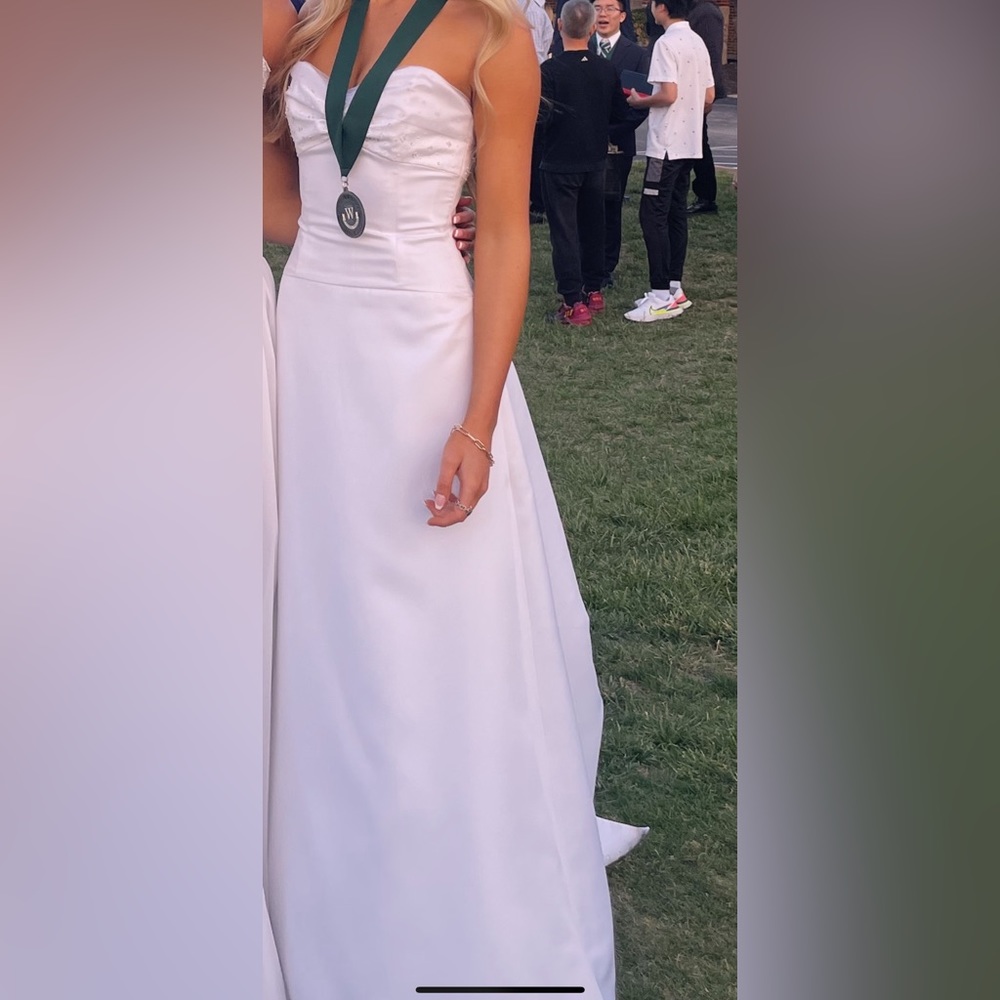 Janell Berte wedding dress!